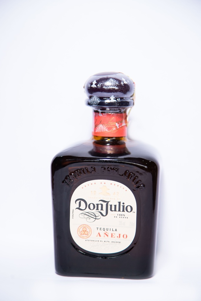 DON JULIO ANEJO 75CL 